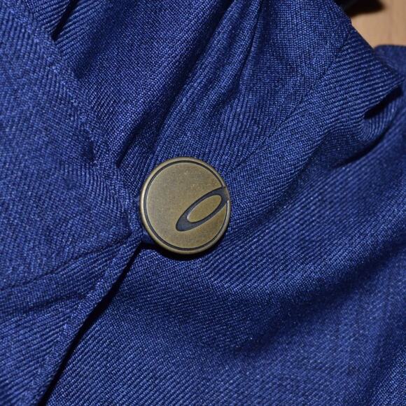 Oakley RECCO Snowboard Ski Jacket - Picture 4 of 9